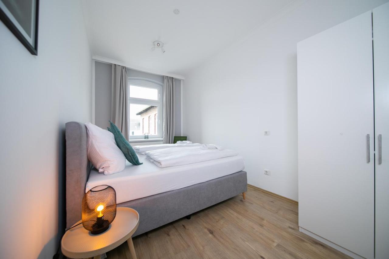 Favorite Stays - Suite And More - Kitchen Neuss Extérieur photo